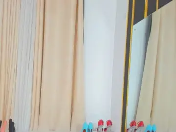 Sexy_sugarbaby  live sex cam