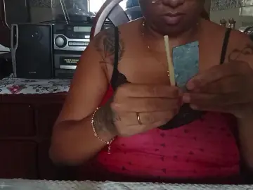 Morena586  live sex cam