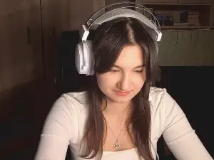 VanettaFarrill  live sex cam