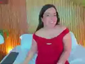 Nahia_1  live sex cam