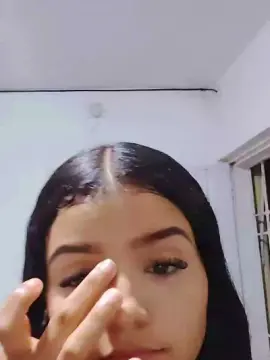 Isa_star77  live sex cam