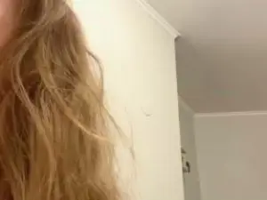 MarlynMassetti  live sex cam