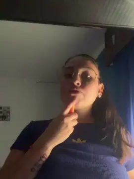 Mmagabby  live sex cam