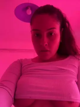 Mmagabby  live sex cam