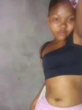 Vanesay  live sex cam