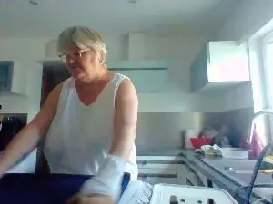 Lunaria  live sex cam