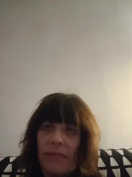 Dirtygirl77  live sex cam