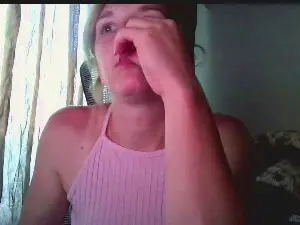 SmokerLety  live sex cam