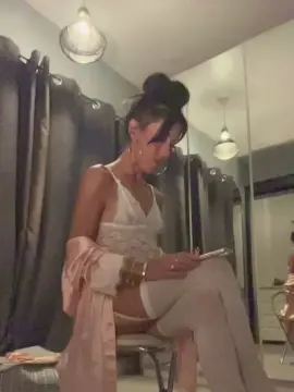 Englishfucks2  live sex cam