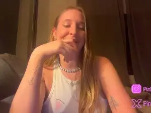 Pinkladyx2  live sex cam