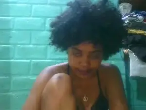 Tiana31  live sex cam