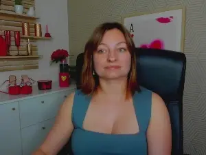 1Angela39  live sex cam