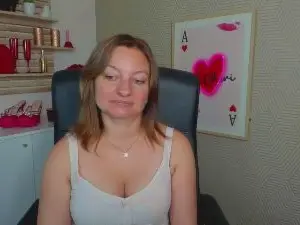 1Angela39  live sex cam