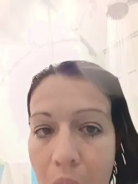 Liliana1980  live sex cam