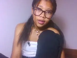 Pisou3  live sex cam