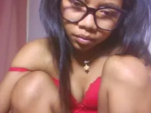 Pisou3  live sex cam