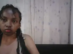 Yslley  live sex cam