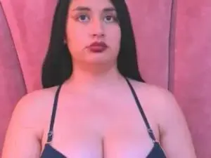 KatiaJoness  live sex cam