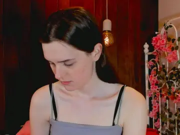 KimberKinne  live sex cam