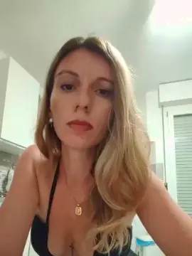 Victoria356  live sex cam