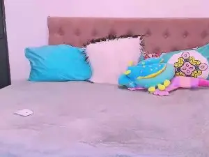 Candyb3  live sex cam