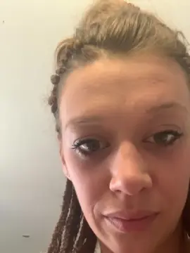 Lallye69  live sex cam