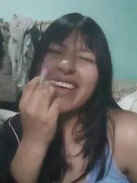 Maluryuwu  live sex cam