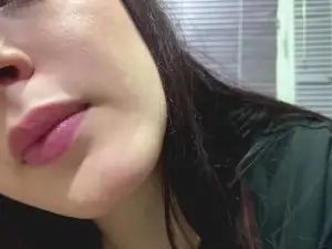 ShamikaLeidig  live sex cam