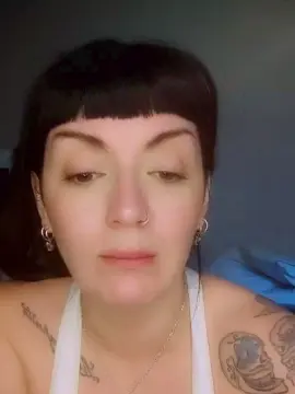 Wildrousse  live sex cam