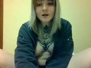 Etam_xxx  live sex cam