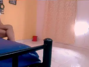 Sexiempode  live sex cam