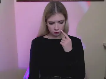 AliceMeaww_  live sex cam