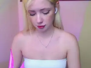 AliceMeaww_  live sex cam