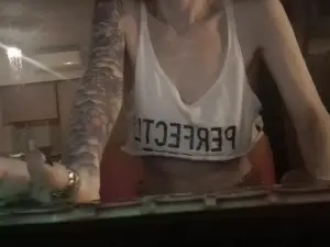 LucyLulusexy  live sex cam