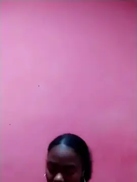 Sisi220  live sex cam