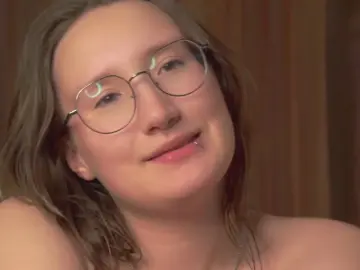DannTrucco  live sex cam