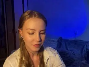 AnniceBirnie  live sex cam