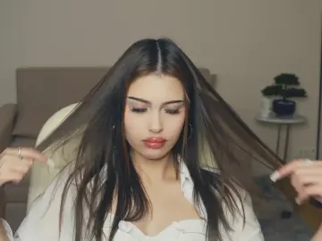 ArielHippen  live sex cam