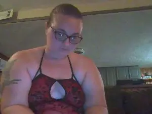 Bootyquinn  live sex cam