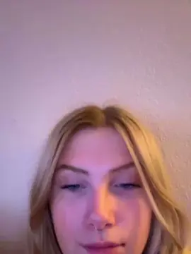 Sasha420bby  live sex cam