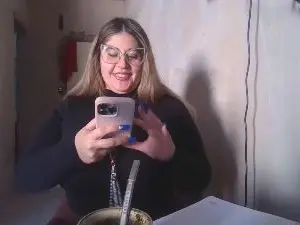 Velvet_curvy822  live sex cam