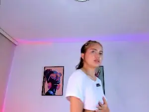 Issa_wolf  live sex cam
