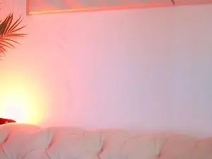 AileenKiss  live sex cam