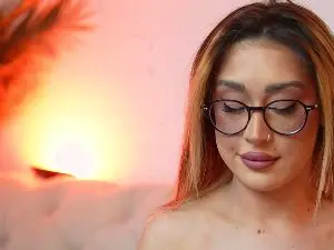 AileenKiss  live sex cam