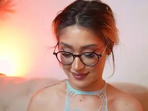 AileenKiss  live sex cam