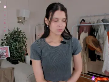 LeilaBuoy  live sex cam