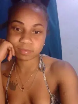 Rowane1  live sex cam