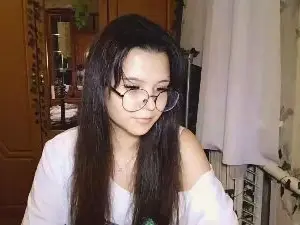 KenishaKudzma  live sex cam