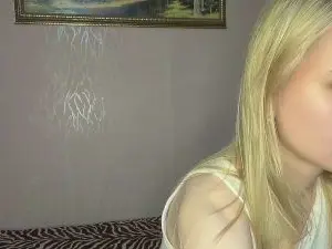 RolandeBaseler  live sex cam