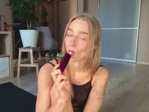 YongSteinbach  live sex cam